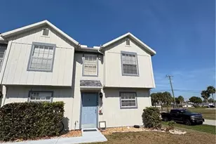 1005 SW 48th Terrace, Cape Coral, FL 33914 - Photo 2