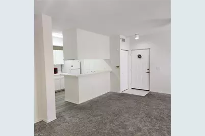 6321 Aragon Way #304, Fort Myers, FL 33966 - Photo 6