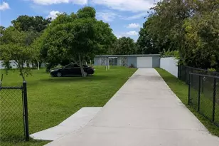 257 Evergreen Rd, North Fort Myers, FL 33903 - Photo 2