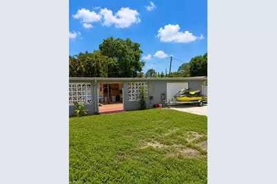 257 Evergreen Rd, North Fort Myers, FL 33903 - Photo 4