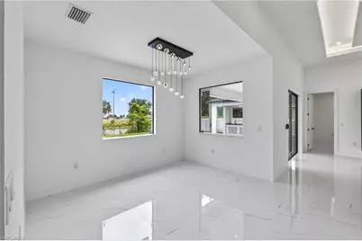 330 SW 26th Pl, Cape Coral, FL 33991 - Photo 14