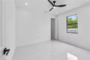 330 SW 26th Pl, Cape Coral, FL 33991 - Photo 26