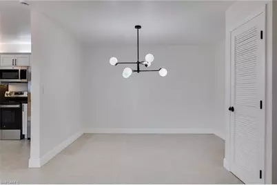 4047 Sandlewood Ln #3, Fort Myers, FL 33907 - Photo 8