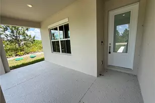 4626 Ida Ave N, Lehigh Acres, FL 33971 - Photo 4