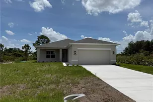 4626 Ida Ave N, Lehigh Acres, FL 33971 - Photo 2
