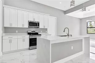 1114 Bari St E, Lehigh Acres, FL 33974 - Photo 10