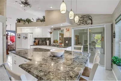 3538 SE 1st Pl, Cape Coral, FL 33904 - Photo 6