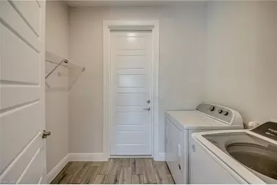 203 SW 14th Ave, Cape Coral, FL 33991 - Photo 28
