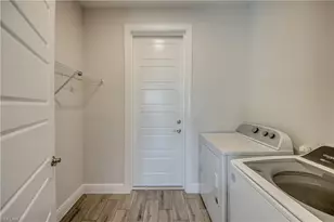 203 SW 14th Ave, Cape Coral, FL 33991 - Photo 28