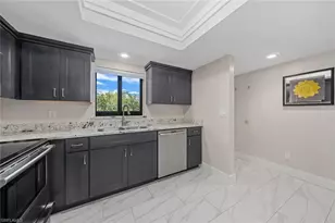 1919 Olde Middle Gulf Dr, Sanibel, FL 33957 - Photo 12