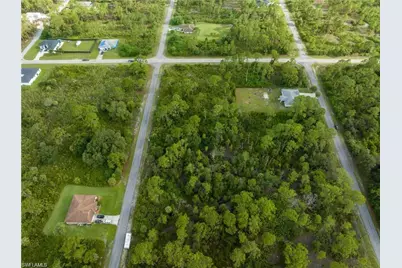 1405 Clark Ave, Lehigh Acres, FL 33972 - Photo 4