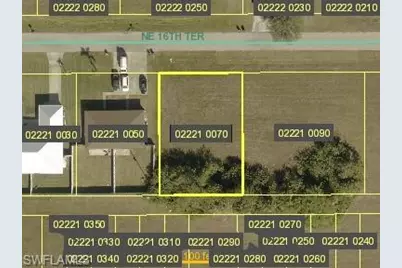 2318 NE 16th Ter, Cape Coral, FL 33909 - Photo 2