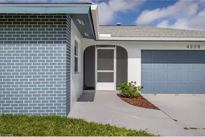 4208 SE 2nd Ave, Cape Coral, FL 33904 - Photo 4