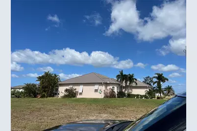 722 NW 39th Ave, Cape Coral, FL 33993 - Photo 10