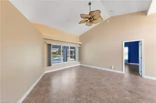 508 SW 6th St, Cape Coral, FL 33991 - Photo 8