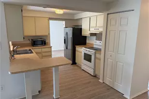 142 SE 1st Ave, Cape Coral, FL 33990 - Photo 10