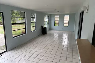 142 SE 1st Ave, Cape Coral, FL 33990 - Photo 20