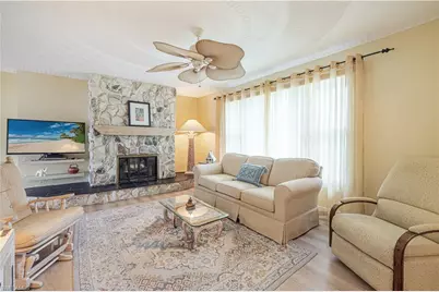15840 Lake Candlewood Dr, Fort Myers, FL 33908 - Photo 6