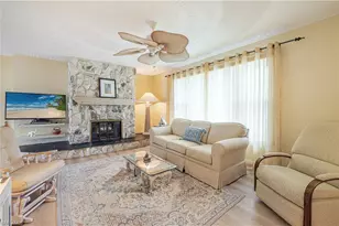 15840 Lake Candlewood Dr, Fort Myers, FL 33908 - Photo 6