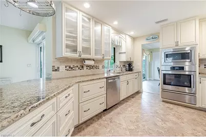 15840 Lake Candlewood Dr, Fort Myers, FL 33908 - Photo 12
