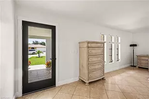 618 SE 11th Pl, Cape Coral, FL 33990 - Photo 14