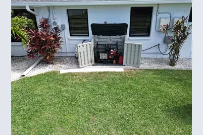 618 SE 11th Pl, Cape Coral, FL 33990 - Photo 30