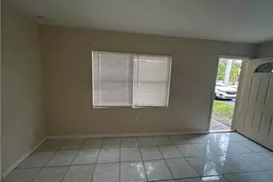 319 Montgomery Ave, Fort Myers, FL 33905 - Photo 2