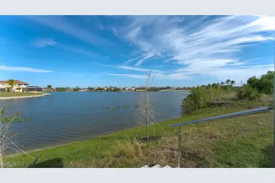 1825 Tropicana Pkwy W, Cape Coral, FL 33993 - Photo 24