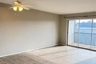 3325 SE 15th Pl, Cape Coral, FL 33904 - Photo 4