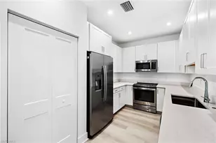 10954 Preachers Cv Ln, Fort Myers, FL 33913 - Photo 6