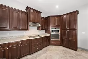 26 NE 13th Ave, Cape Coral, FL 33909 - Photo 14