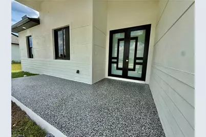 2706 Floyd Ave S, Lehigh Acres, FL 33976 - Photo 4