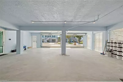 121 Hibiscus Dr, Fort Myers Beach, FL 33931 - Photo 8
