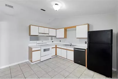 1409 SW 11th Pl, Cape Coral, FL 33991 - Photo 10