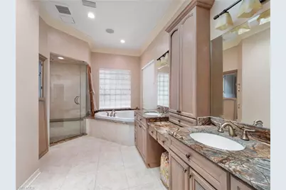 8160 Glenfinnan Cir, Fort Myers, FL 33912 - Photo 38