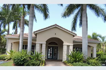 6020 Jonathans Bay Cir #202, Fort Myers, FL 33908 - Photo 4