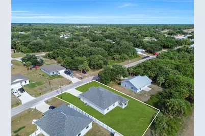 2013 Inglewood Cir, Labelle, FL 33935 - Photo 6