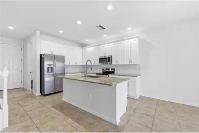 2639 Bellingham Ct, Cape Coral, FL 33991 - Photo 14