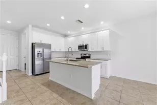 2639 Bellingham Ct, Cape Coral, FL 33991 - Photo 14