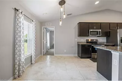 2816 NW 27th St, Cape Coral, FL 33993 - Photo 12