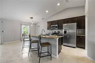 2816 NW 27th St, Cape Coral, FL 33993 - Photo 8