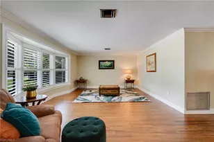 1347 Oaklawn Ct, Fort Myers, FL 33919 - Photo 4