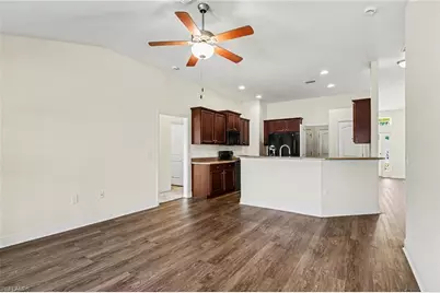 1006 NE 33rd St, Cape Coral, FL 33909 - Photo 8