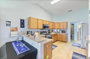 1605 SW 28th St, Cape Coral, FL 33914 - Photo 20