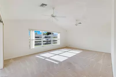 615 SE 19th Ct, Cape Coral, FL 33990 - Photo 16