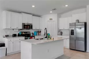 3856 Treasure Oak Wy, Fort Myers, FL 33905 - Photo 6