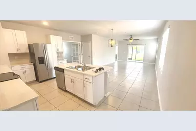 18540 Cronin Sand Ln, North Fort Myers, FL 33917 - Photo 2
