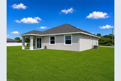 8006 Buttercup Cir, Labelle, FL 33935 - Photo 34
