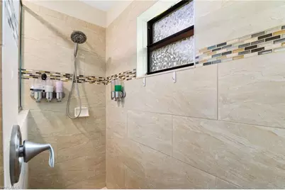636 SE 11th Ave, Cape Coral, FL 33990 - Photo 30