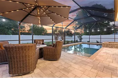 636 SE 11th Ave, Cape Coral, FL 33990 - Photo 4